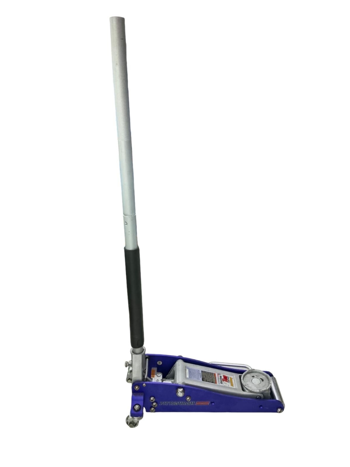 gato de patin hidraulico de 1.5 toneladas color azul y plata