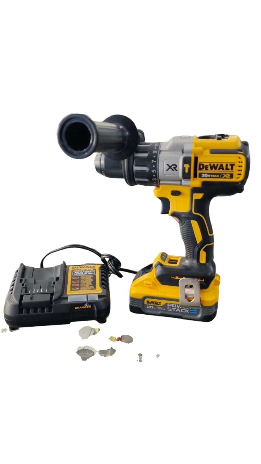 taladro dewalt con cargador y bateria color amarillo