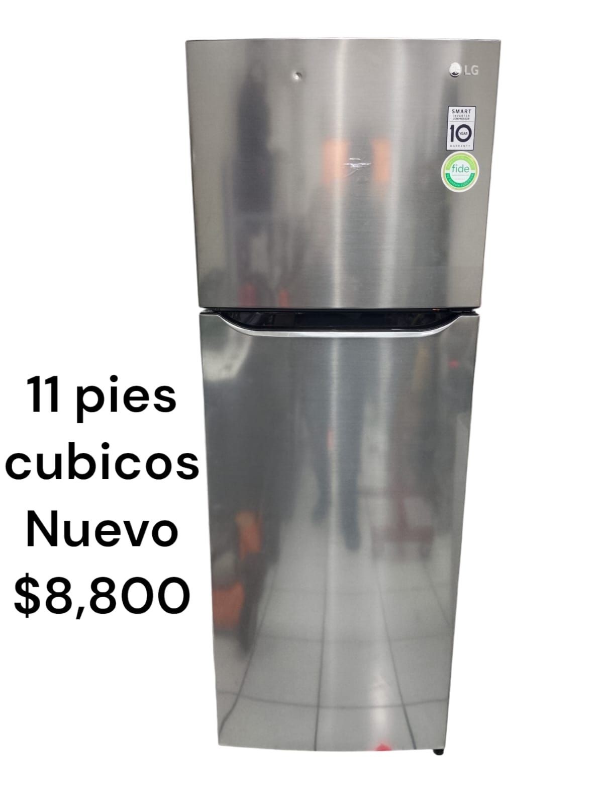 refrigerador LG de 11 pies color plateado
